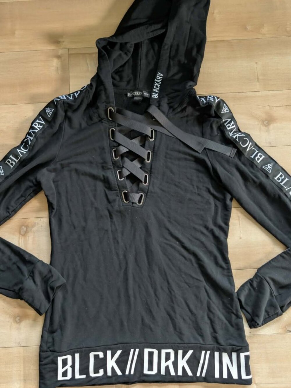 BLACKÄRV Talyn Lace-Up Hooded Top XS Goth Grunge